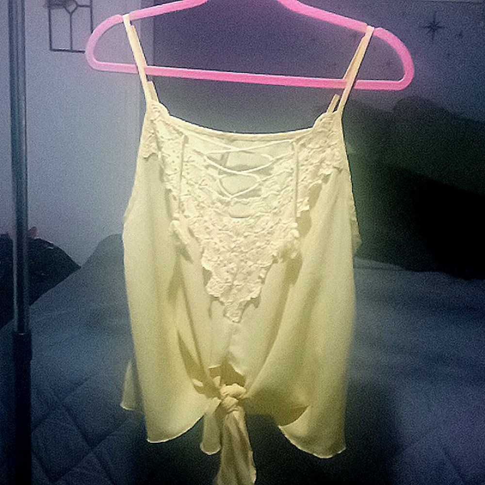Breezy yellow tank top with tie front crop . Sz L